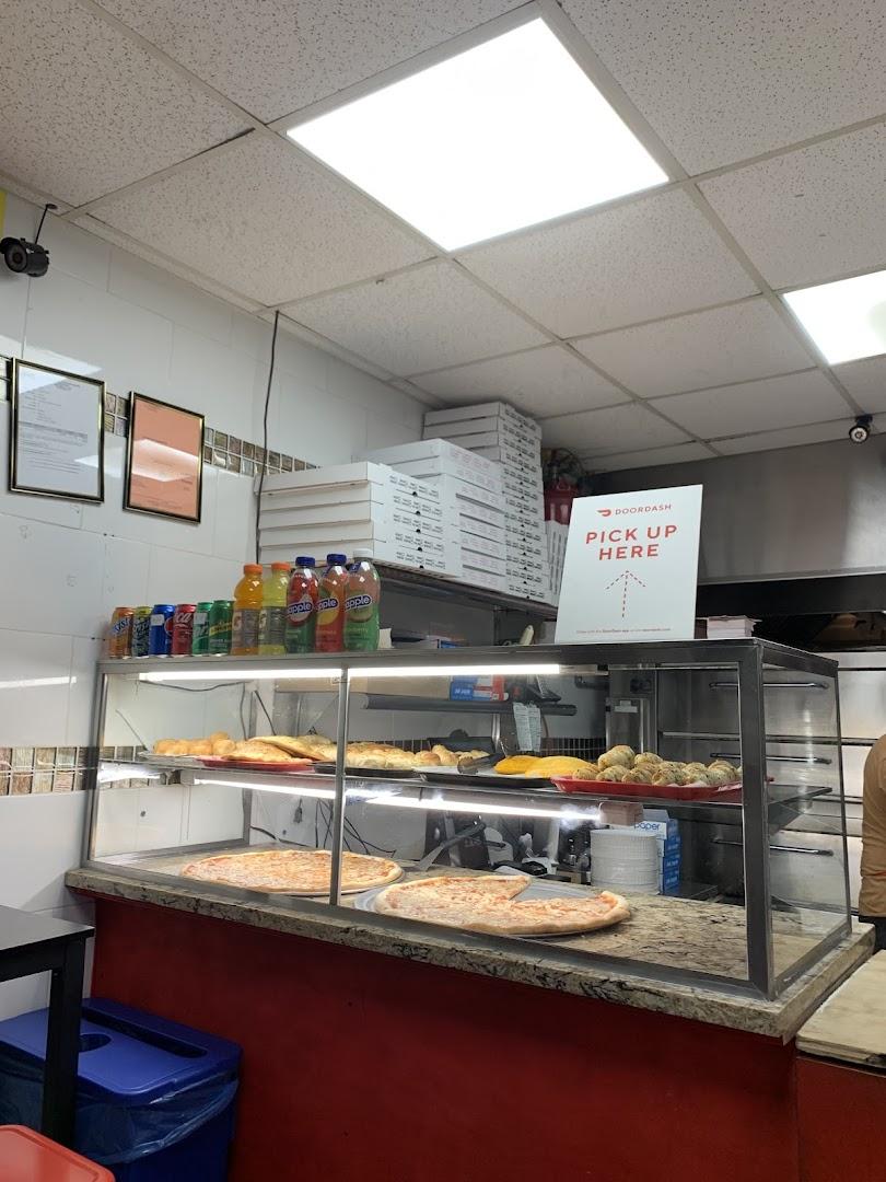 The Mendieta's Pizza Y Mas